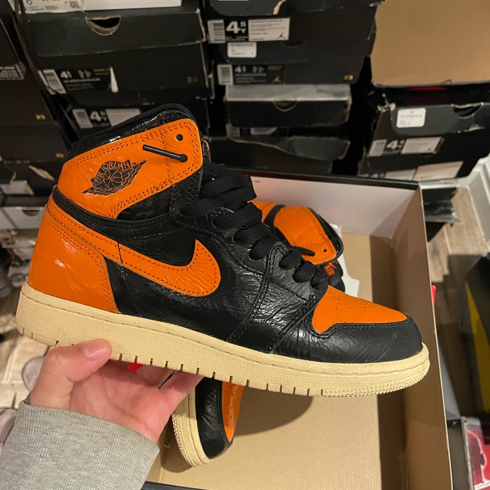 Air Jordan 1 Shattered Backboard 3.0